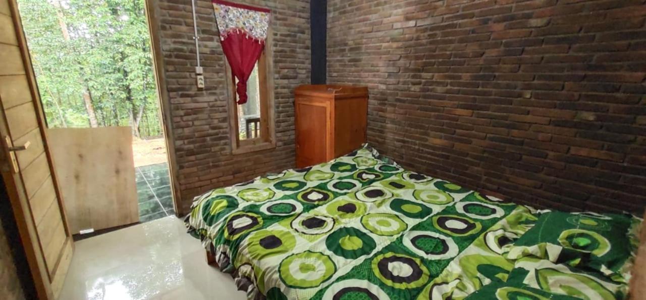 Homestay Kurnia Bantul Exteriör bild