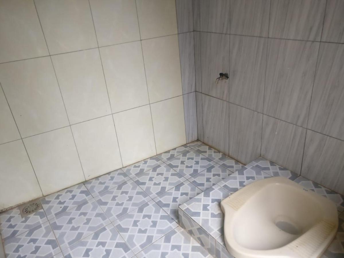 Homestay Kurnia Bantul Exteriör bild
